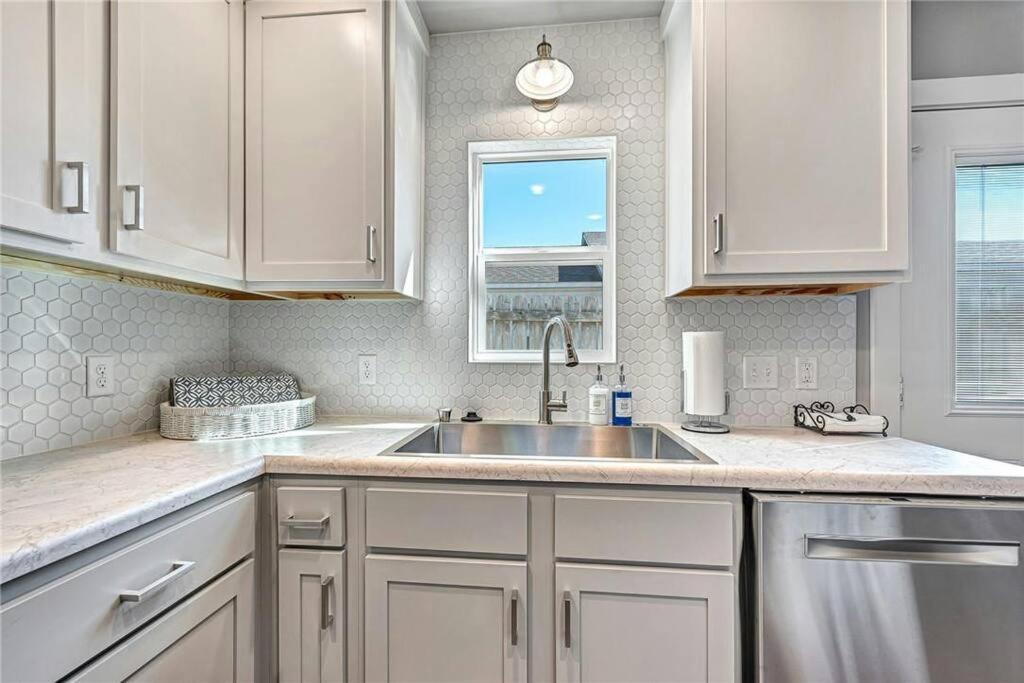 House Of Charm! Bike Trails & New Walmart Hq Βίλα Μπέντονβιλ Εξωτερικό φωτογραφία